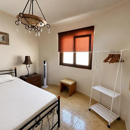 Casa vacanze Sunny Retreat - With Patio Parking & Gym Kéfalos