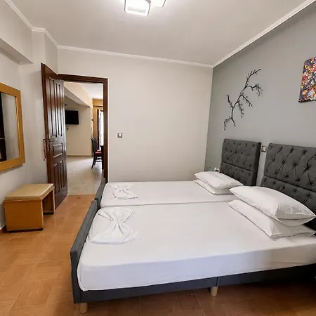Casa vacanze Sunny Retreat - With Patio Parking & Gym *