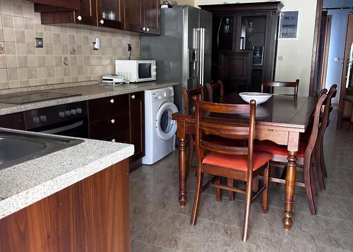 House Into A Paradise Of Casa vacanze Kéfalos